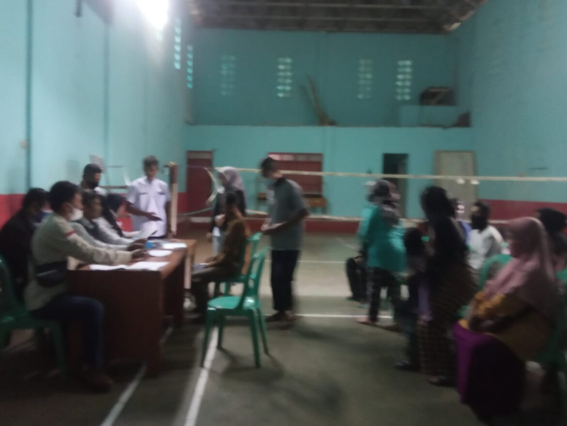 Desa Cinajung Salurkan BLT DD Bulan 1, 2 dan 3 TA 2022