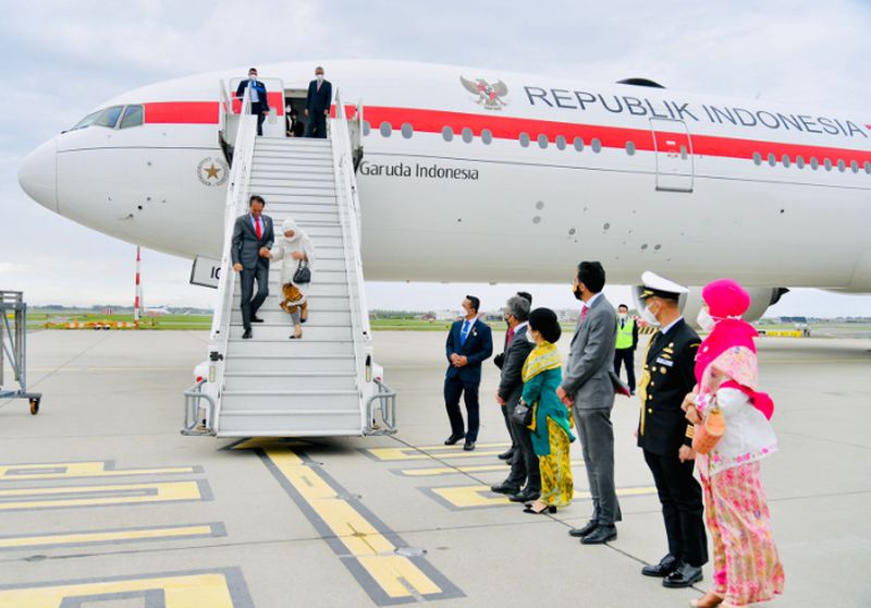 Rombongan Jokowi Transit di Amsterdam, Sebelum Terbang ke AS