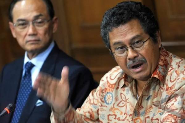 Fahmi Idris Meninggal Dunia