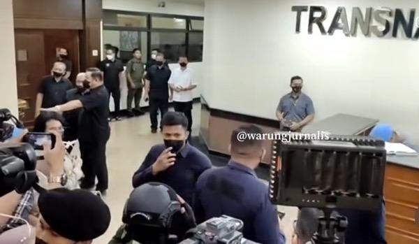 Brimob Bentak Wartawan di Sidang Kode Etik Sambo