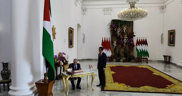 Jokowi Sambut PM Palestina di Istana Bogor