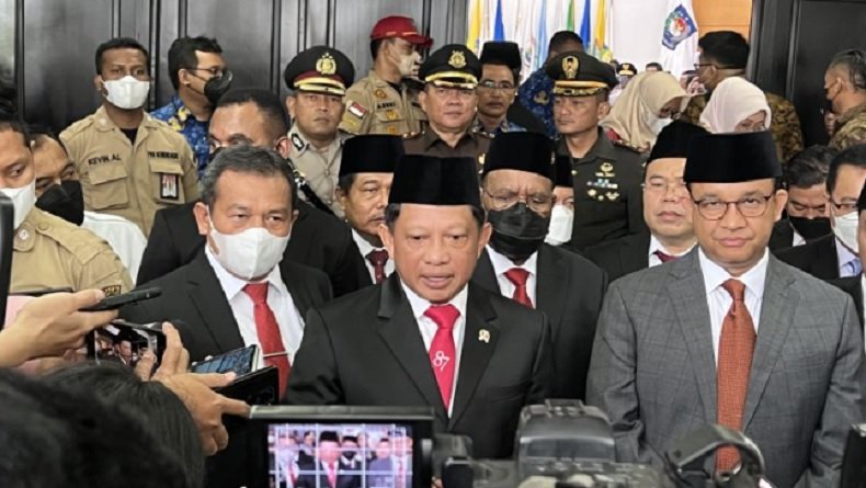 Mendagri : Gubernur Papua Lantik 2 Pj Bupati