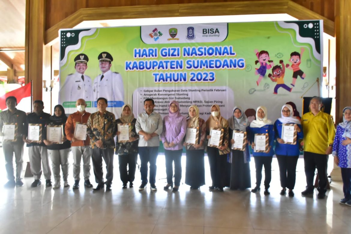 Gebyar Penimbangan Data Stunting Periodik Tandai Peringatan Hari Gizi Nasional Tahun 2023