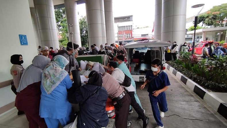 RSUD Bandung Kiwari Terbakar, Pasien Dievakuasi