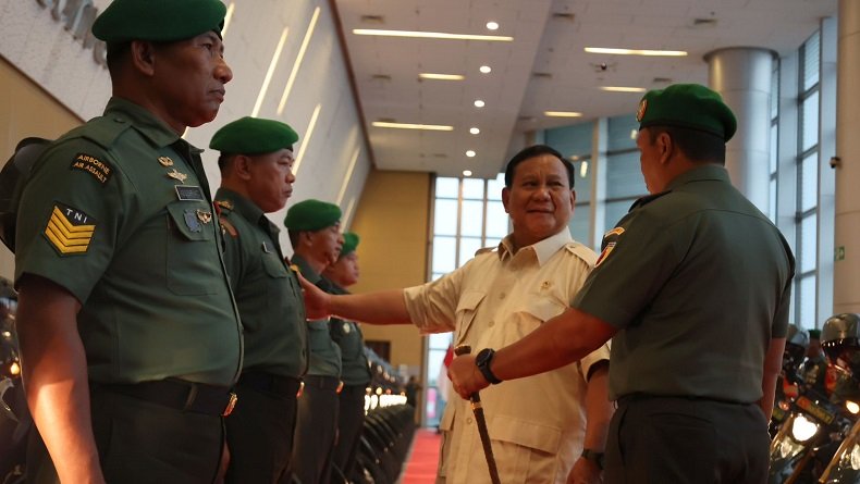 Prabowo Temui Para Danramil di Kodam Brawijaya