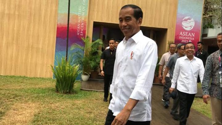 Presiden Jokowi Kunjungi Pusat Media KTT ASEAN 2023