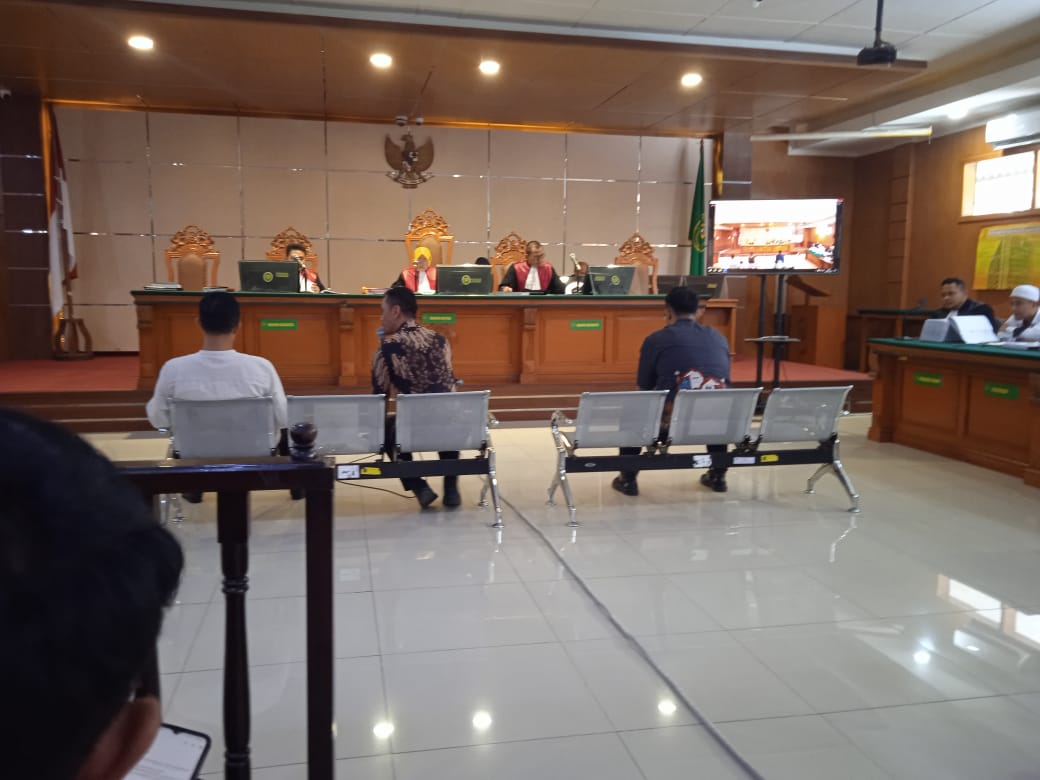 Terkuak Dipersidangan 2 Kadis Pemkot Bandung Terima Paket THR