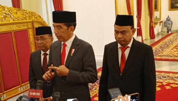 Jokowi Perintahkan Budi Arie Selesaikan Proyek BTS Kominfo