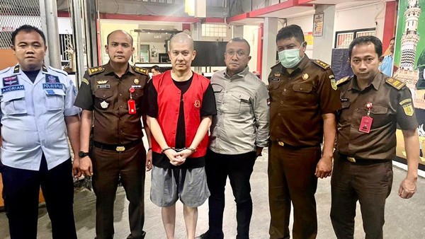 Kejari Jakpus Tangkap Buron Kasus Perbankan