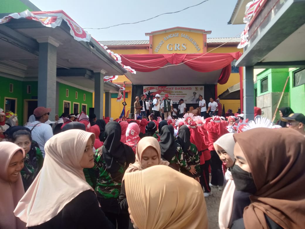 Desa Hegarmanah Giat Lomba Gerak Jalan, Masak Tumpeng, dan Senam