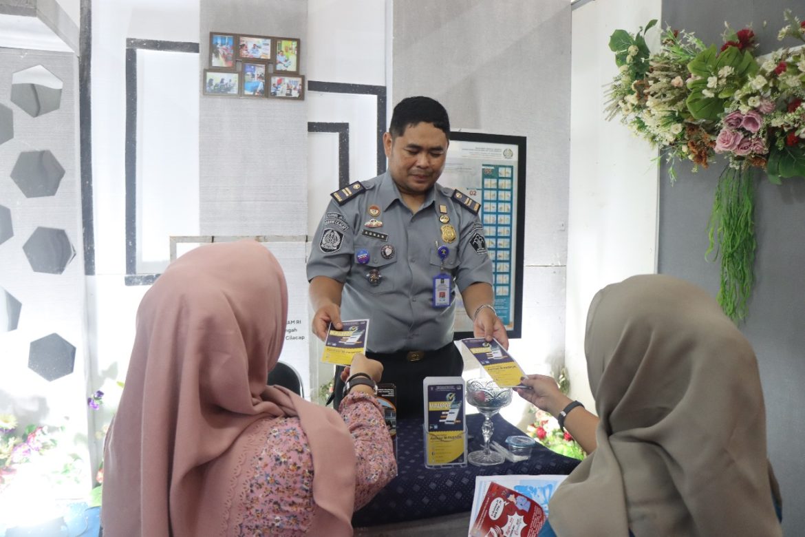 Kantor Imigrasi Cilacap Buka Stan di Cilacap Expo 2023