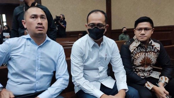 Rafael Alun Tiba di Ruang Sidang Pengadilan Tipikor Jakarta