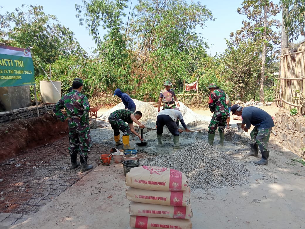 Giat Bakti Masyarakat Dalam Rangka HUT TNI Ke 78