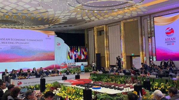 Pembahasan KTT ke-43 ASEAN di Jakarta