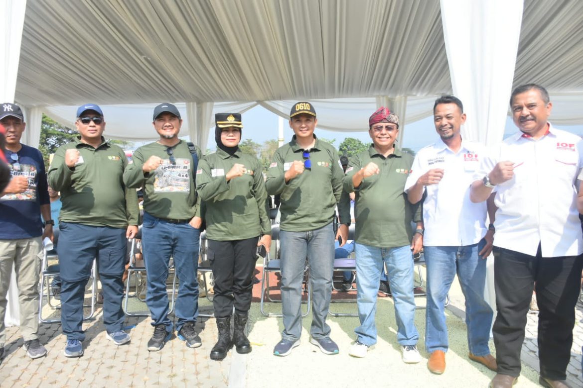 Pj Bupati Sumedang Lepas Peserta UBAR 2 Soldadu Offroad Adventure