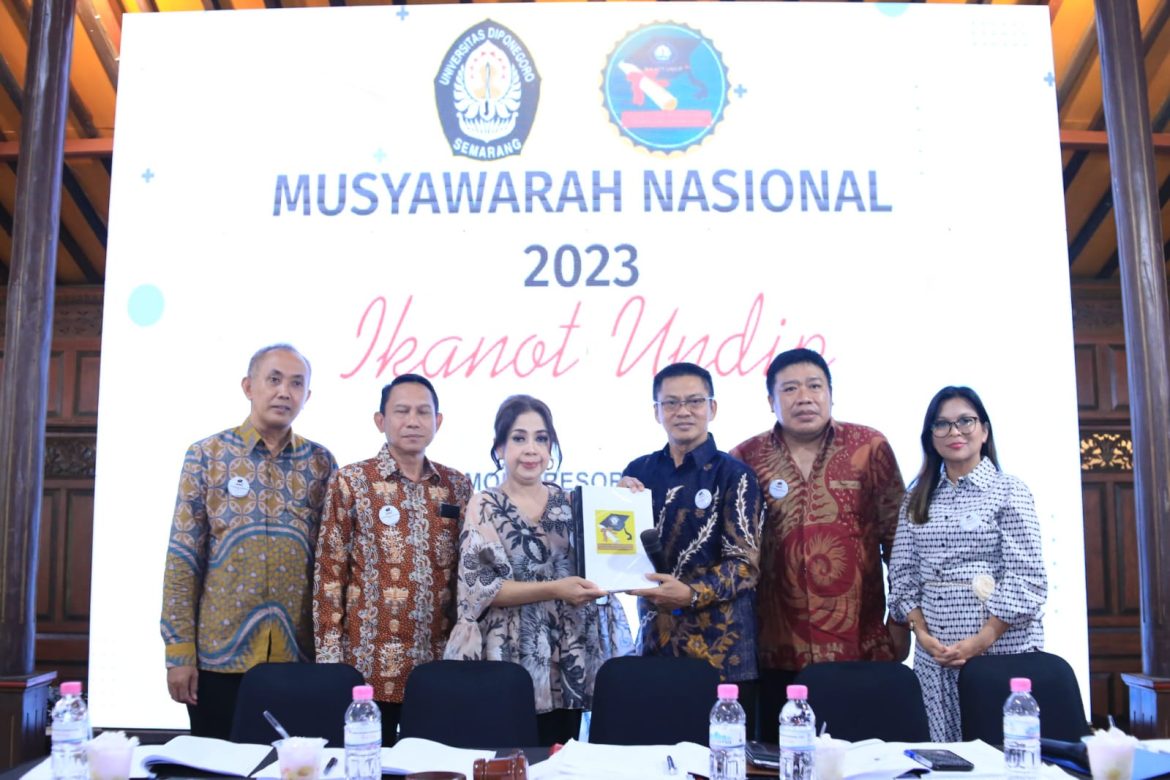 Otty Terpilih Sebagai Ketum Ikanot Undip Periode 2023-2027 Secara Aklamasi