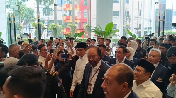 AMIN Menghadap Surya Paloh di Tower NasDem Sebelum ke KPU