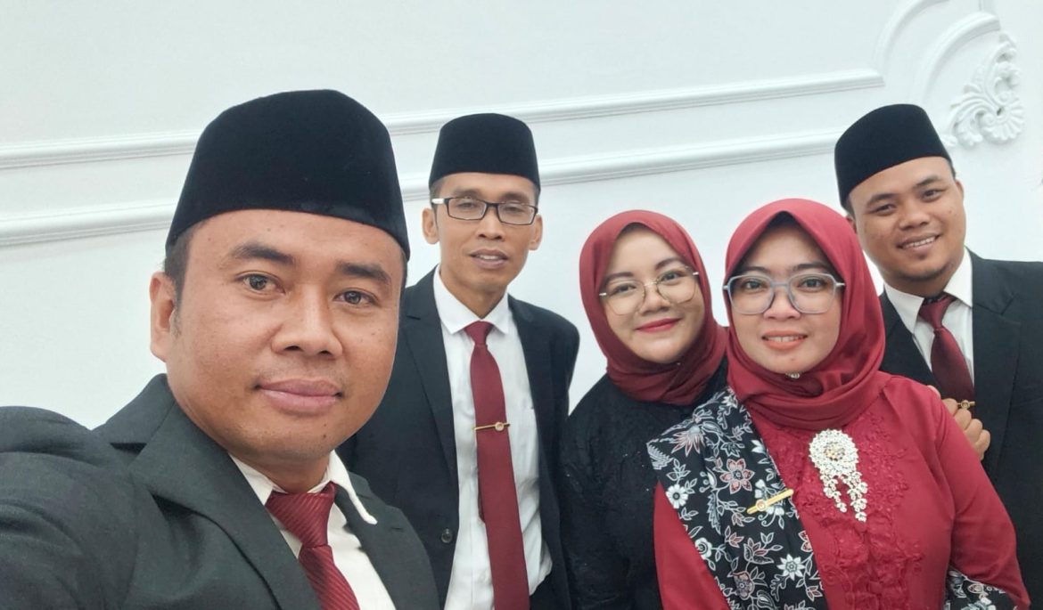 Muhtadin dan Anggota KPU Pangandaran Dilantik