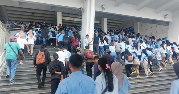 Animo Masyarakat Padati GBK di Luar Dugaan