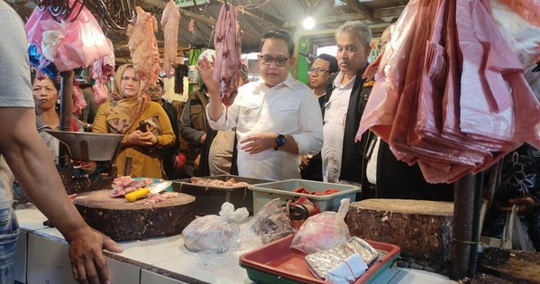 Pj Gubernur Jatim Ungkap Penyebab Mahalnya Harga Beras