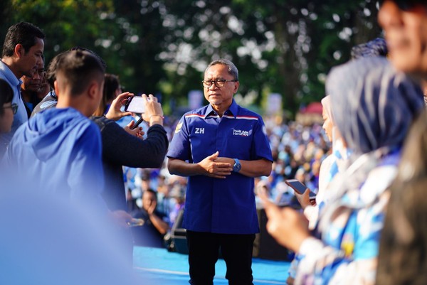 Zulhas Puji Prabowo Saat Debat Terakhir Santun & Menyejukkan