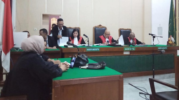 Terdakwa Perdagangan Anak Orang Utan Divonis 3 dan 2 Tahun Bui