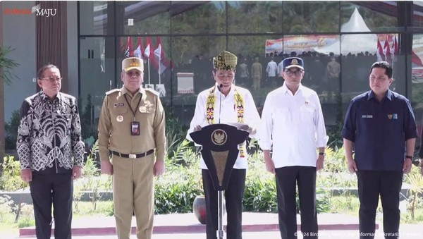 Jokowi Resmikan Bandara Singkawang Kalbar