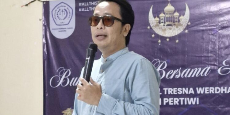 Komunikasi dan Koordinasi DPC AAI Bandung melalui Halal Bihalal