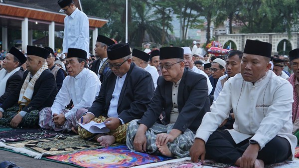 Pemkab Sukabumi Bangun Daerah Lewat Program Keagamaan-Kesehatan