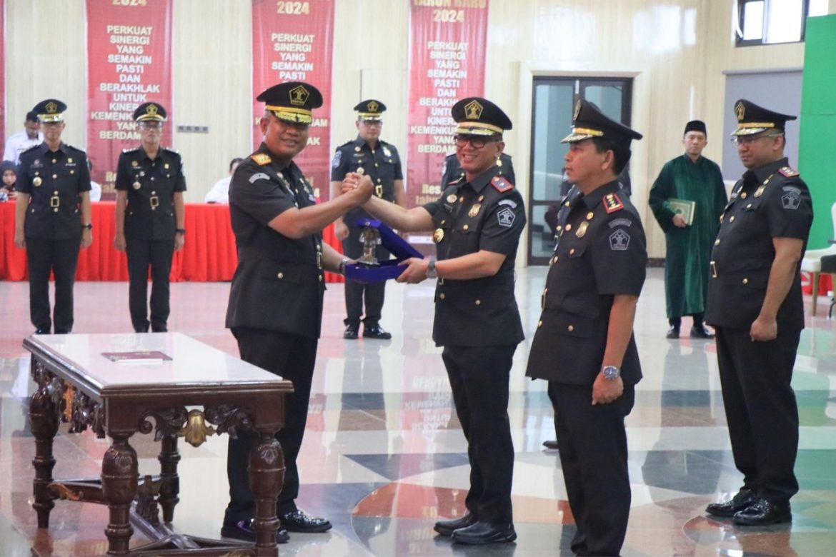 Dilantik di Semarang, Kepala Kantor Imigrasi Cilacap resmi berganti