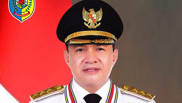 Eks Bupati Batu Bara Zahir Diperiksa