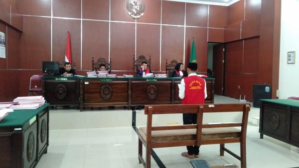 Penjual Cula Badak, Dituntut 4,5 Tahun Bui