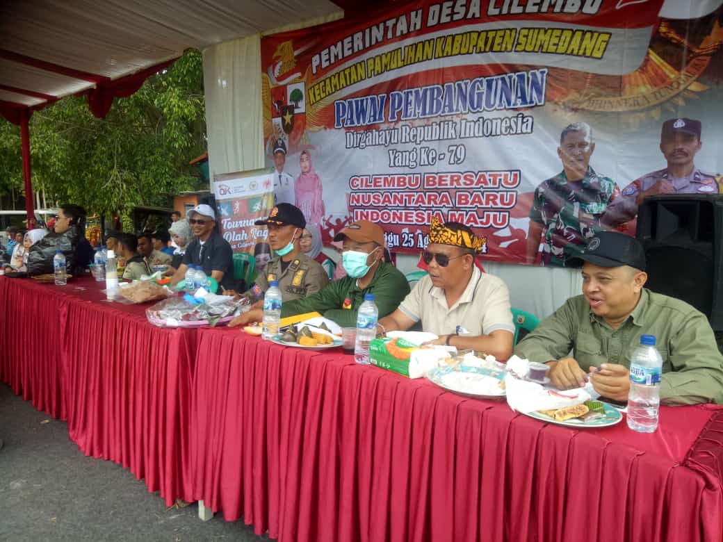 Pemdes Cilembu Sumedang Pawai Karnaval Meriahkan HUT RI ke-79