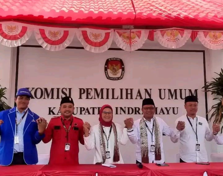 Nina-Tobroni Daftar Pilkada Indramayu
