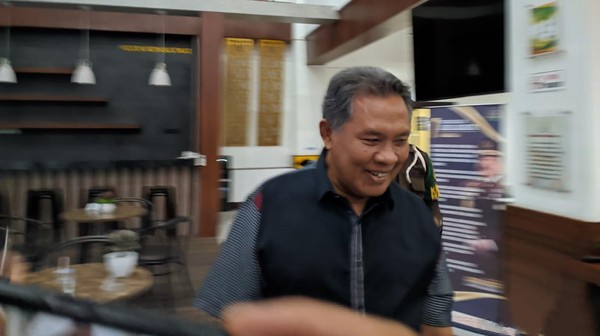 Eks Bupati Lombok Barat Diperiksa Terkait Dugaan Korupsi LCC