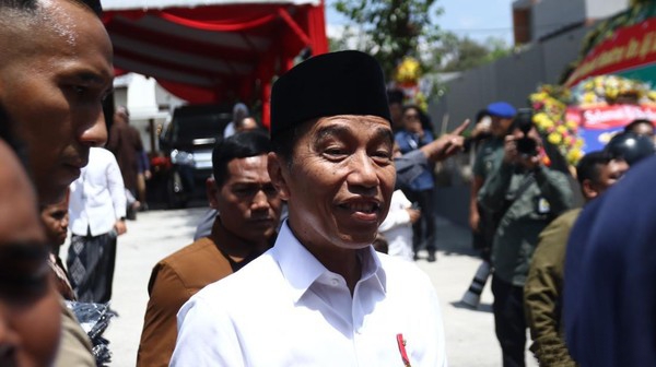 Jokowi Hadiri Harlah ke-12 Ponpes Ora Aji Milik Gus Miftah di Sleman