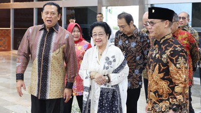 Megawati Temui Pimpinan MPR di Kompleks Parlemen
