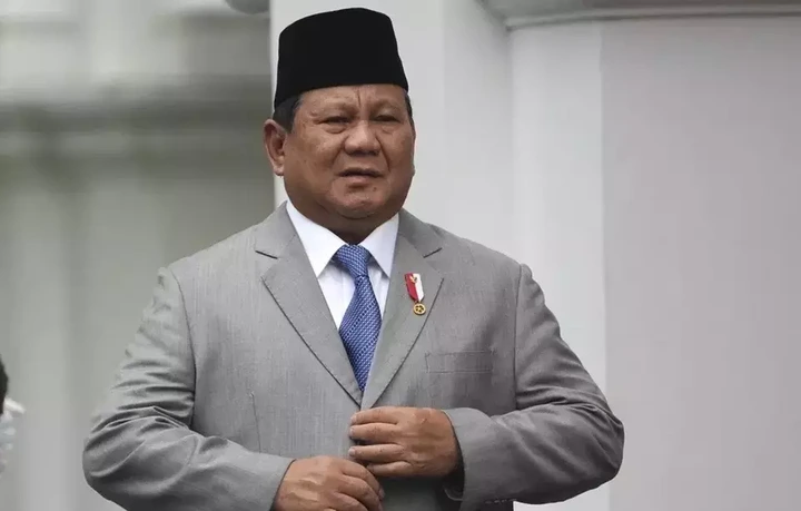 Presiden Prabowo Subianto Nyoblos di TPS 08 Bojongkoneng