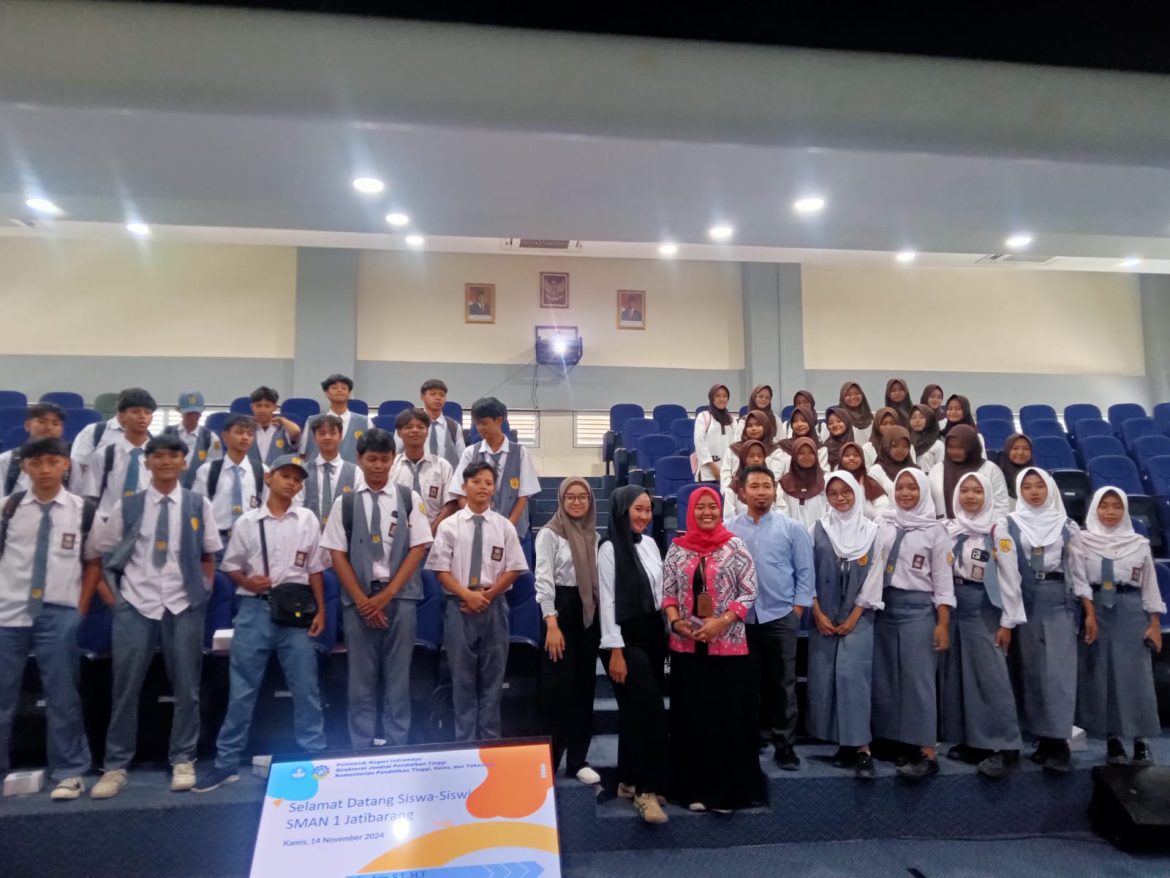 SMAN 1 Jatibarang Kunjungi Politeknik Negeri Indramayu Dalam Kegiatan Study Kampus