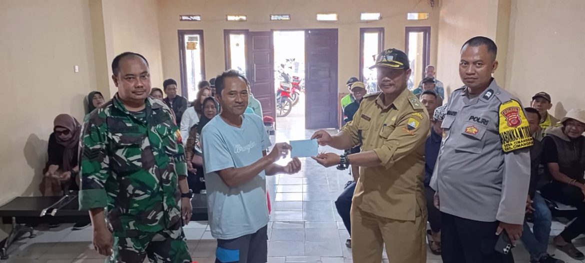 Sinergitas TNI-POLRI Monitoring Realisasi Insentif Rt/Rw Desa Cimanggung