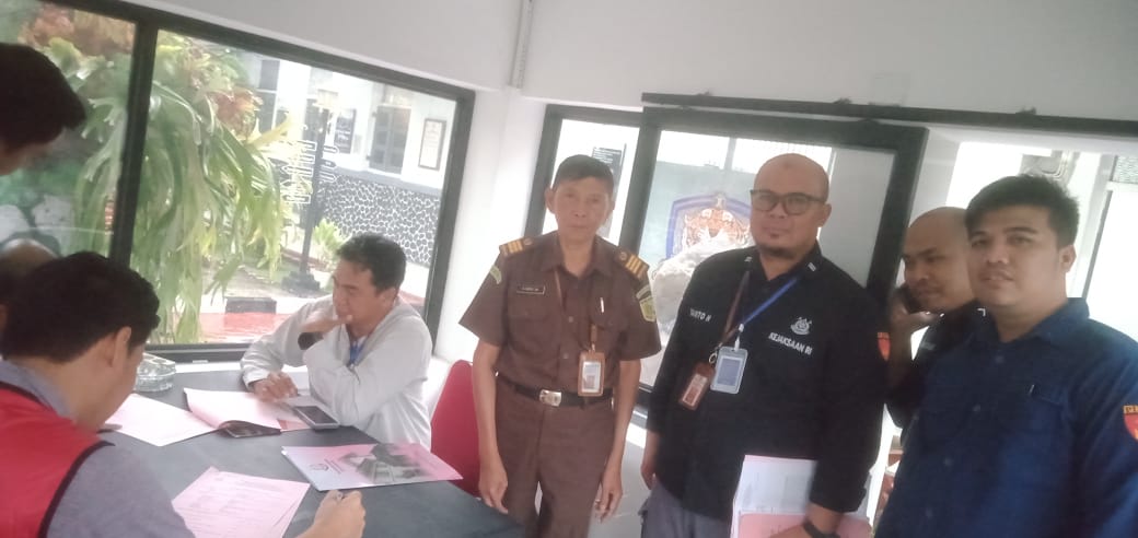 Penyerahan Tahap II Tersangka Tipikor nocil Jabar