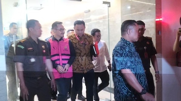 Korupsi SPJ Fiktif, Kejati Tahan Eks Kadisbud Jakarta Iwan Henry