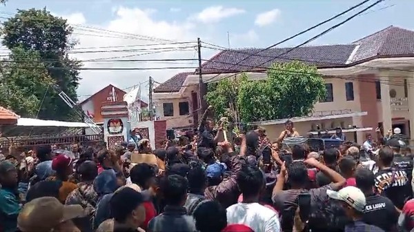 Penggugat Pedagang Sayur Keliling di Magetan Juga Perkarakan Kades