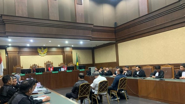Tuntutan Berbeda ke Hakim-hakim Pembebas Ronald Tannur