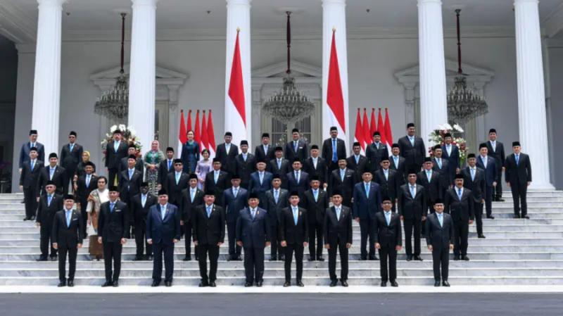 Prabowo Didesak Pulihkan Kepercayaan Rakyat Melalui Reshuffle