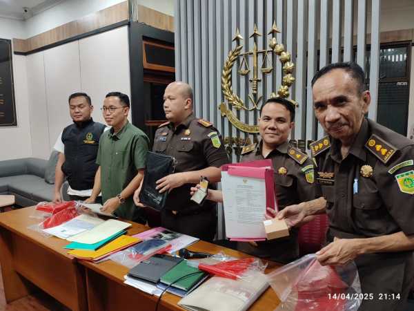 Kejari Kota Bandung Geledah 2 PT Terkait Dugaan Korupsi Barjas