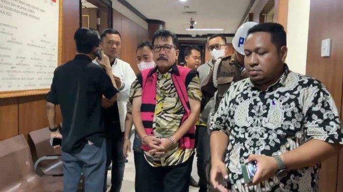 Siasat Licik Zarof Ricar Eks Pejabat MA Jadi Markus