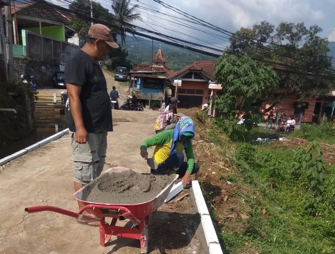Pemdes Sindanggalih Sumedang Realisasi DD Ta 2025