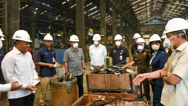 BNPT & PT Pindad Musnahkan Barang Bukti Tindak Pidana Terorisme Tahun 2025