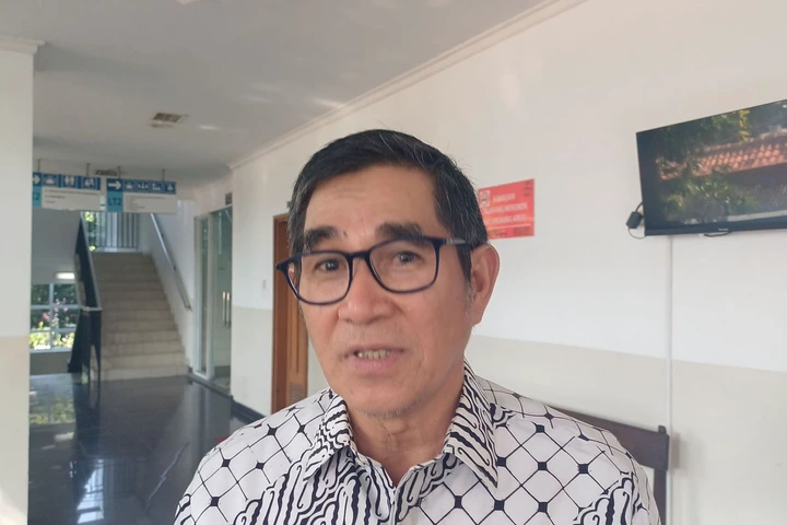 Eks Ketua MK Jadi Kuasa Bank Tomy Winata untuk Gugat Kejagung